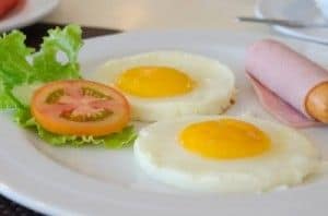 ארוחת בוקר ביצים